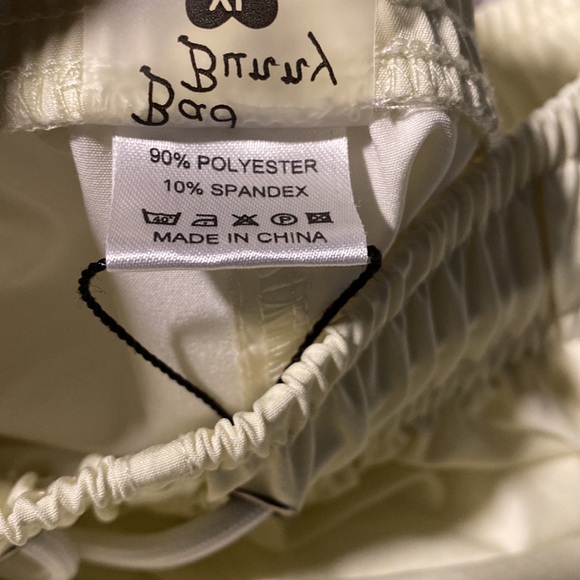 New without Tags Un Verano Sin Ti Bad Bunny Official Merch - Picture 6 of 6